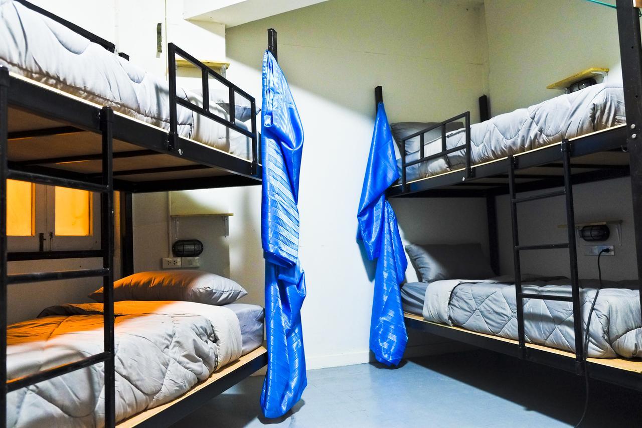 Zee Thai Hostel Bangkok Extérieur photo