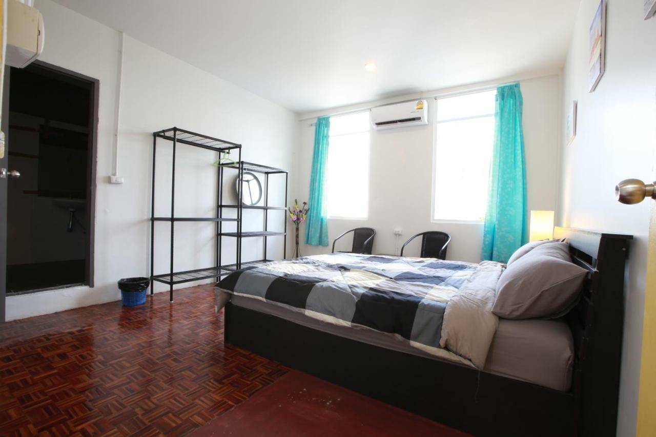 Zee Thai Hostel Bangkok Extérieur photo